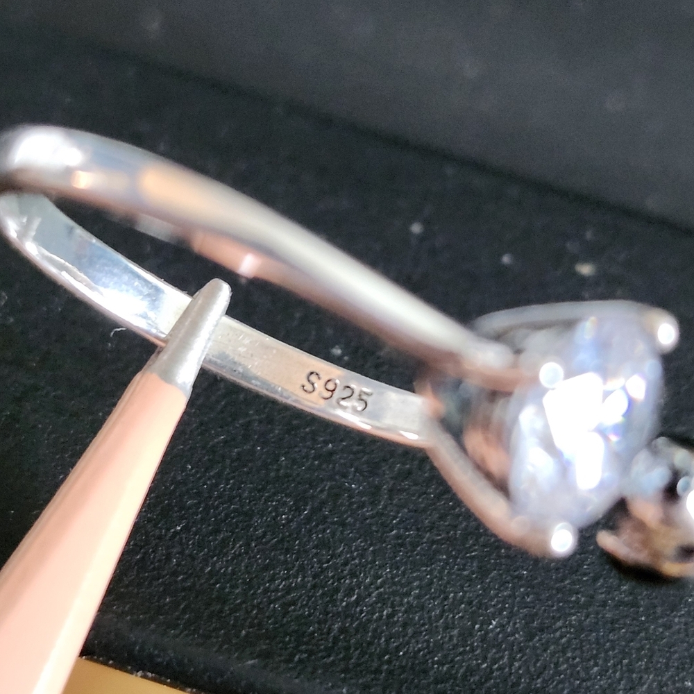 Peanuts Snoopy Inspired Women's CZ Ring - Picture 5 of 5